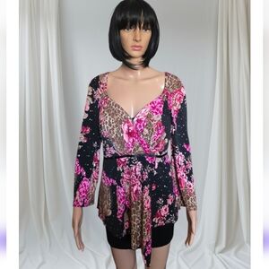 2/30$ J.t.b Black Floral & Leopard Long Sleeves Top With Heart Neckline, Size 2X